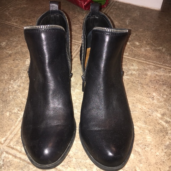 Lucky Brand booties - Picture 2 of 3